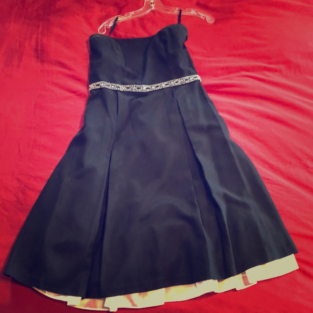 Sz 10 SILK classic Ann Taylor black and white dress